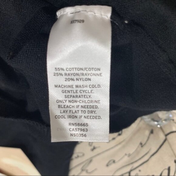 14th&Union Scoop NeckRuffle Cuff Sweater - Picture 4 of 4